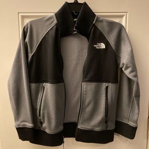 North Face zip up jacket size boys medium